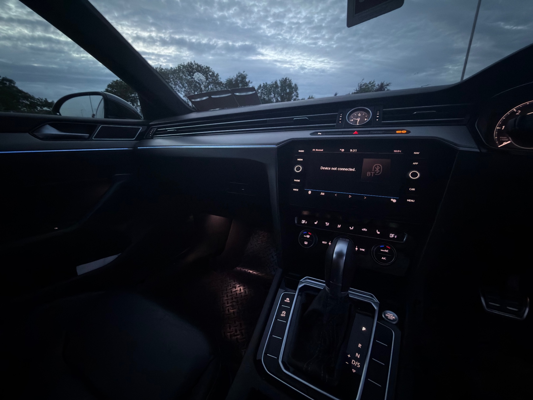 Volkswagen Arteon 2.0 TDI R-Line thumbnail 5